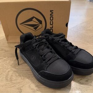 Volcom Vm30232f-W-05.0 Women's Composite Toe Athletic Shoe, Black, 5 W, Vm30232f